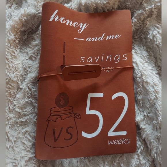 NWOT Honey and Me Savings Challenge Book 💰 - Picture 2 of 9